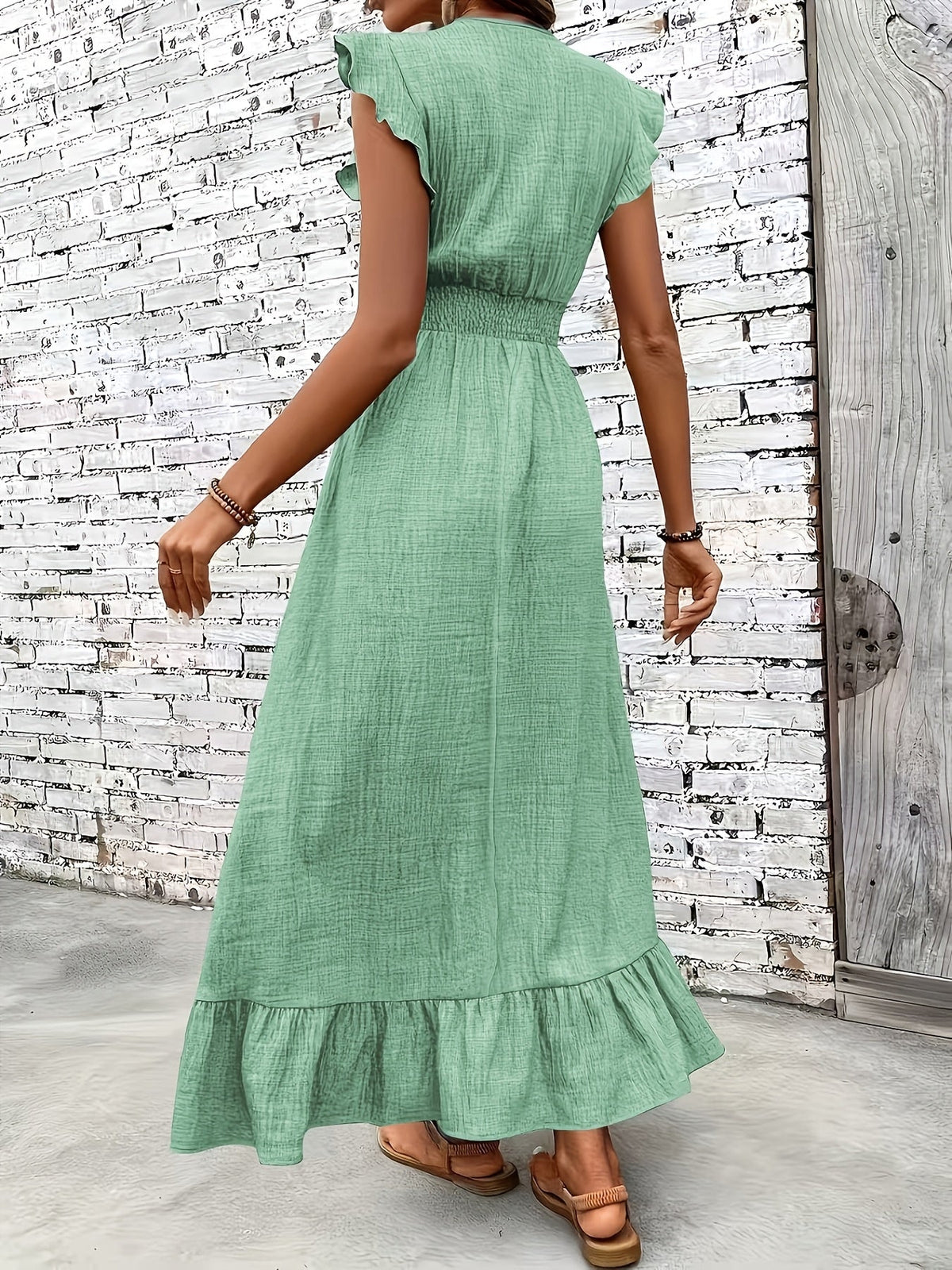 Vanessa - vestito con collo a V